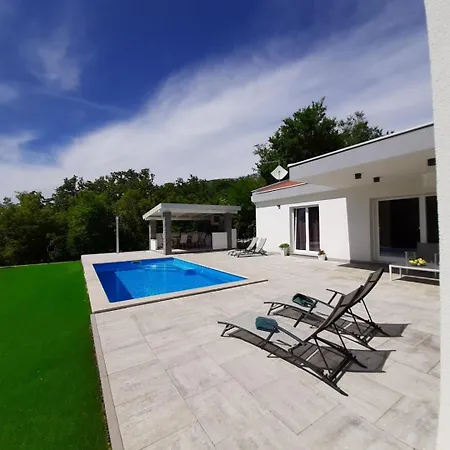 Villa Lodrica Grizane-Belgrad
