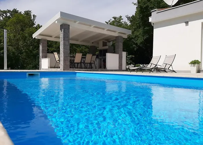 Lodrica Villa Grizane-Belgrad