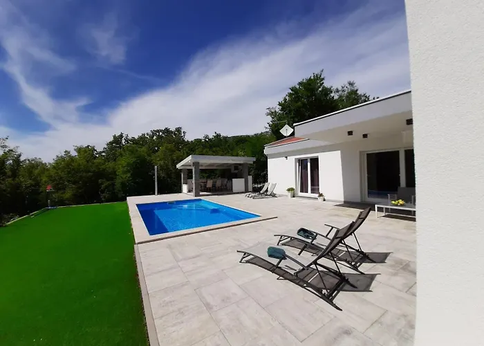 Villa Lodrica Grizane-Belgrad